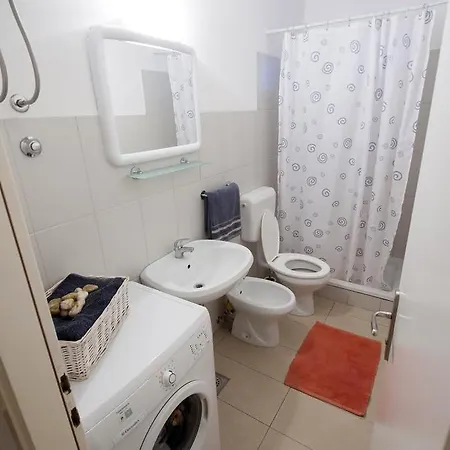 Sunny Apartment Zadar