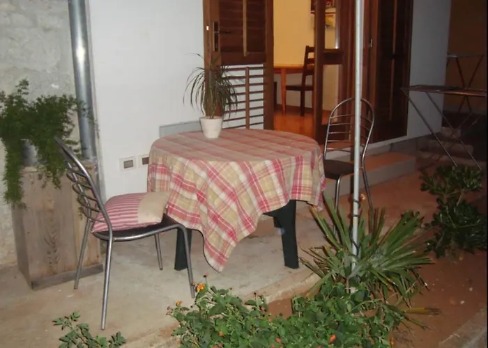 Sunny Apartment Zadar